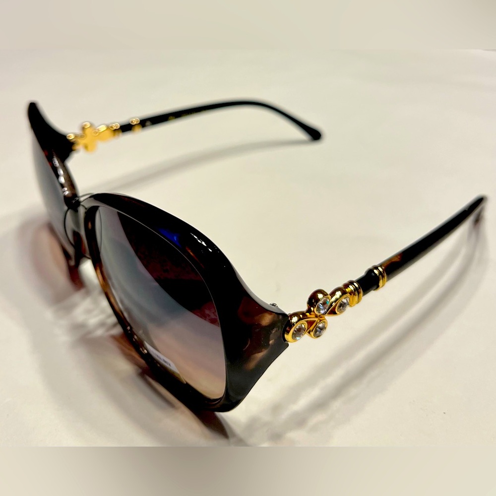 Women’s VG Luxury Sunglasses